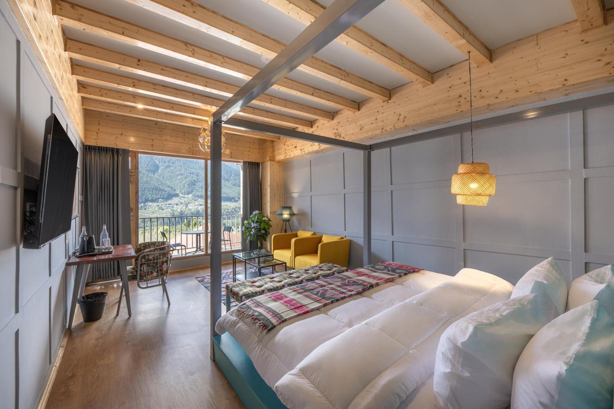 Echor Himalayan Heights Luxe Manali Hotel Buitenkant foto