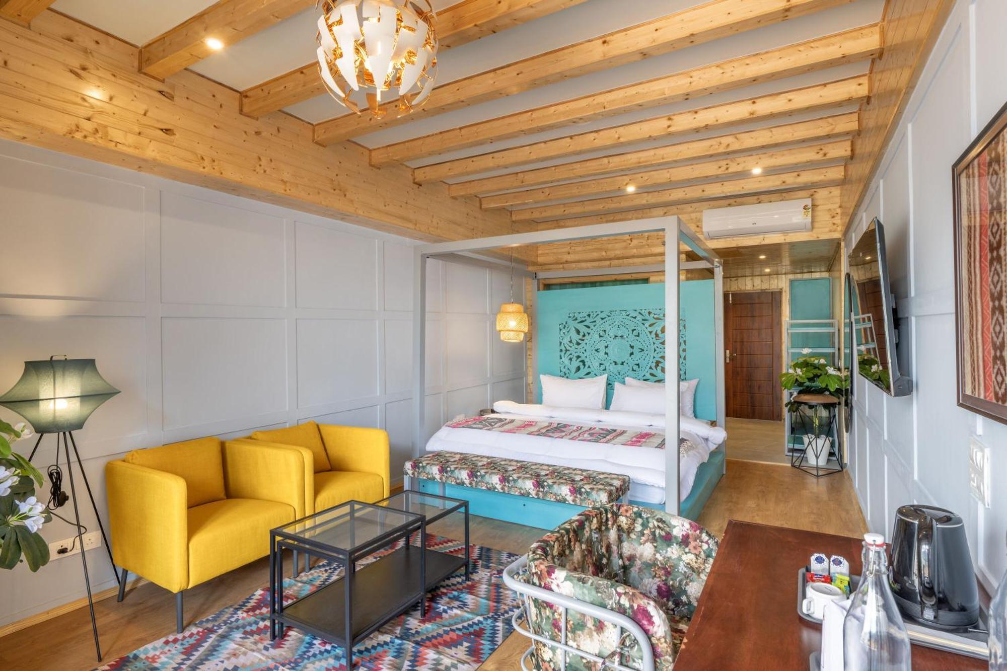 Echor Himalayan Heights Luxe Manali Hotel Buitenkant foto