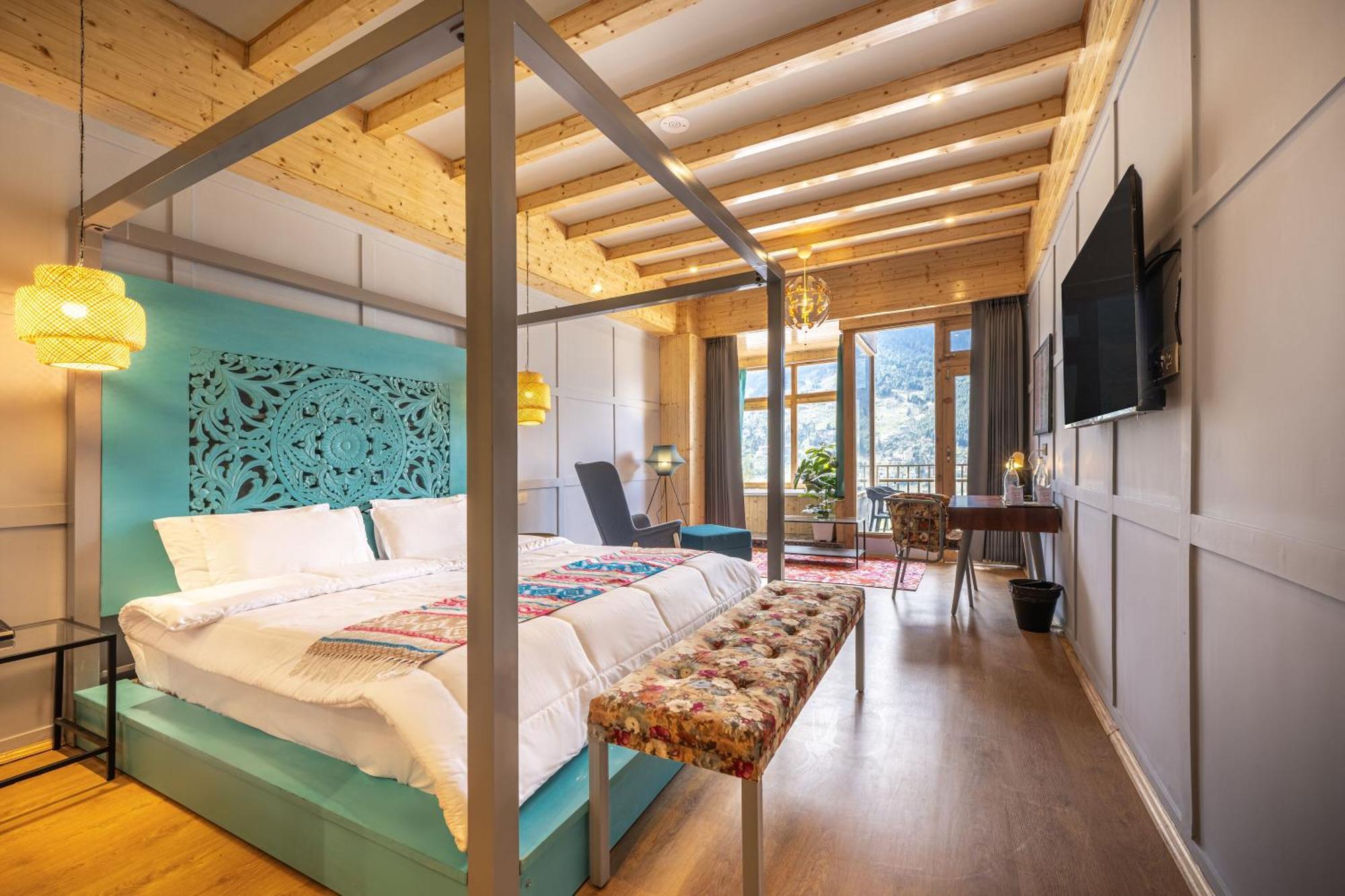 Echor Himalayan Heights Luxe Manali Hotel Buitenkant foto