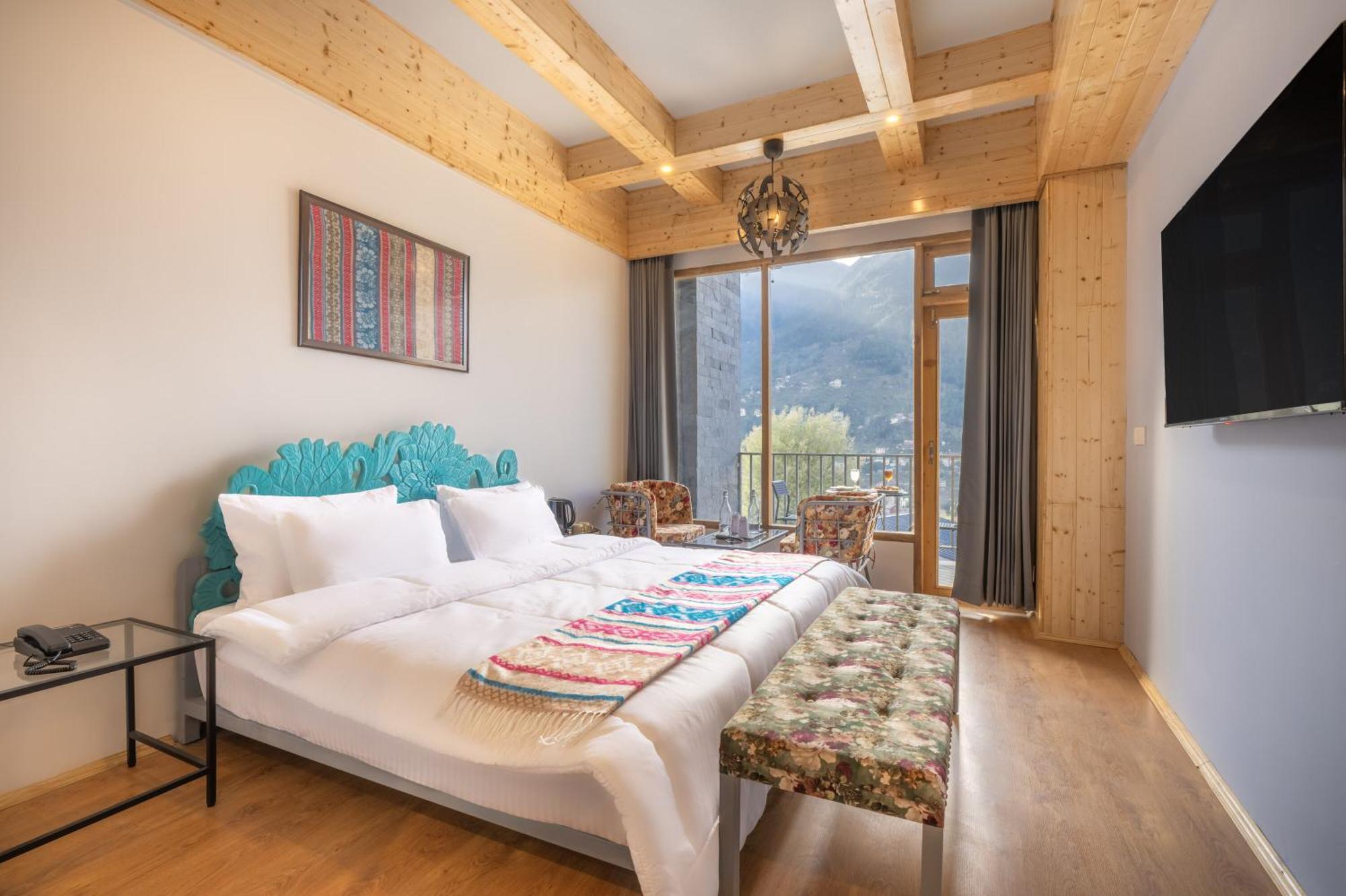 Echor Himalayan Heights Luxe Manali Hotel Buitenkant foto