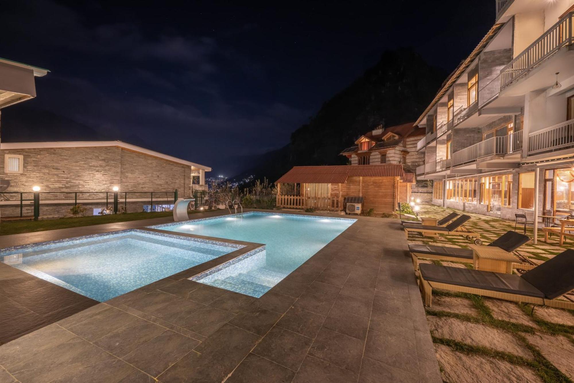 Echor Himalayan Heights Luxe Manali Hotel Buitenkant foto