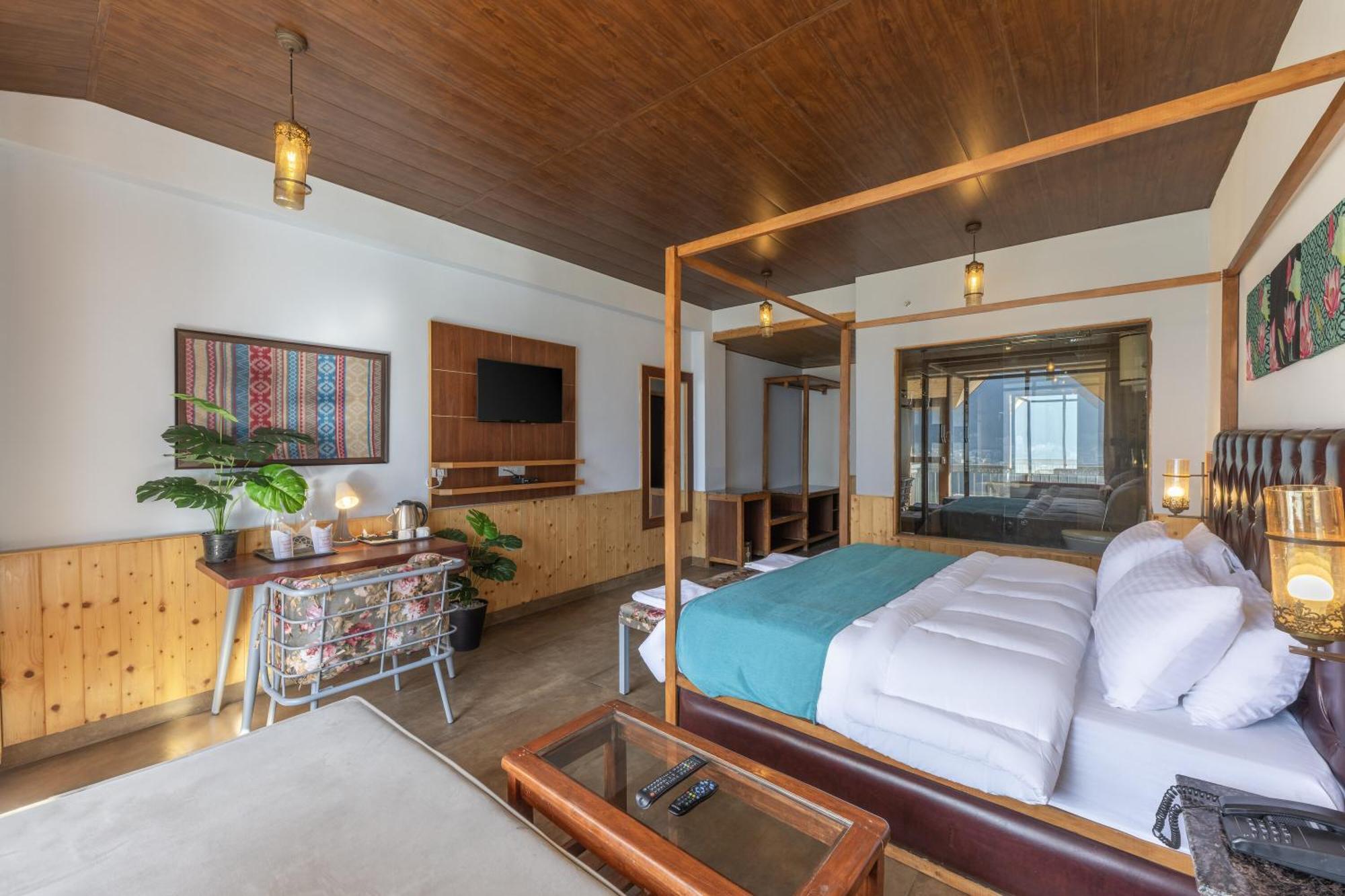Echor Himalayan Heights Luxe Manali Hotel Buitenkant foto