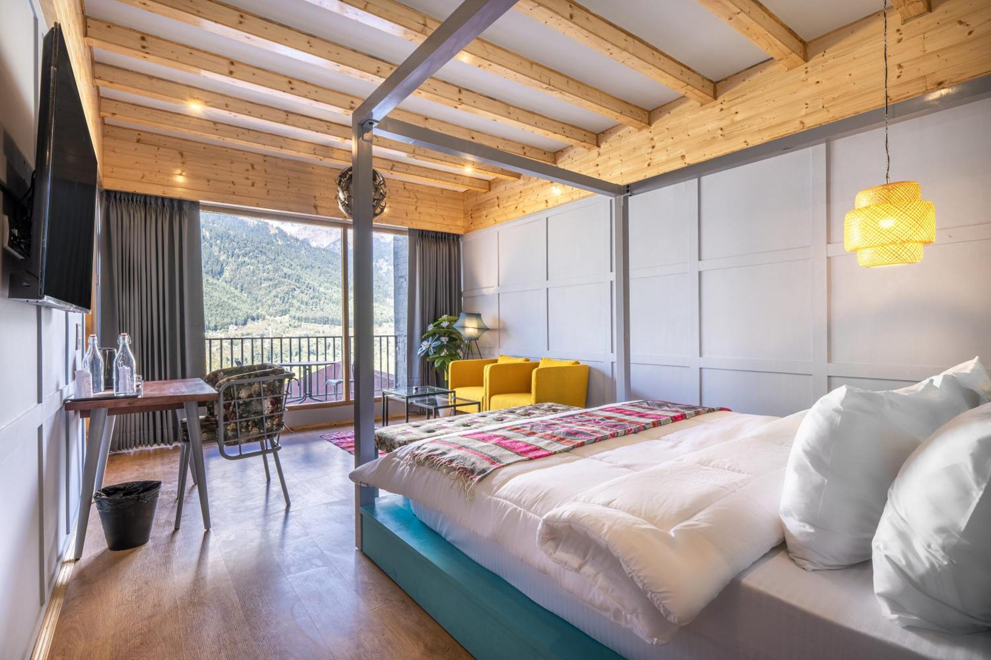 Echor Himalayan Heights Luxe Manali Hotel Buitenkant foto