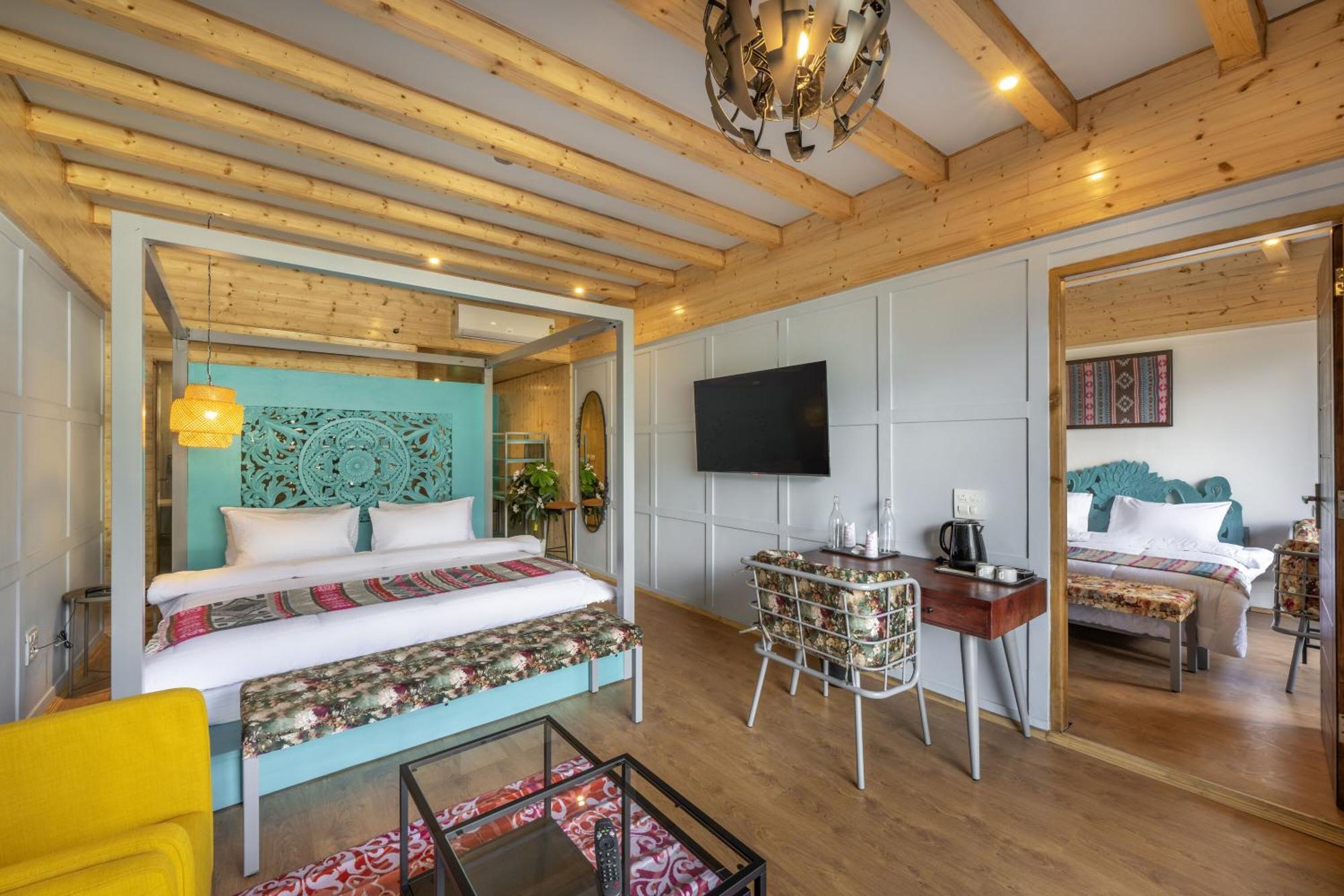 Echor Himalayan Heights Luxe Manali Hotel Buitenkant foto
